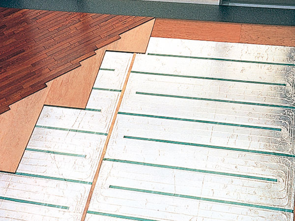 Other.  [TES hot water floor heating] living ・ The dining, Installing the TES hot-water floor heating to warm the entire room from the feet. It is a clean system that does not hoist the dust does not pollute the air. (Same specifications)