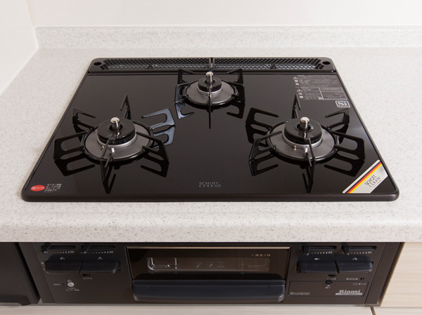 Kitchen.  [Glass top stove] Design, Adopt a glass top plate with excellent durability. Easy-to-use flat, It is easy to clean.