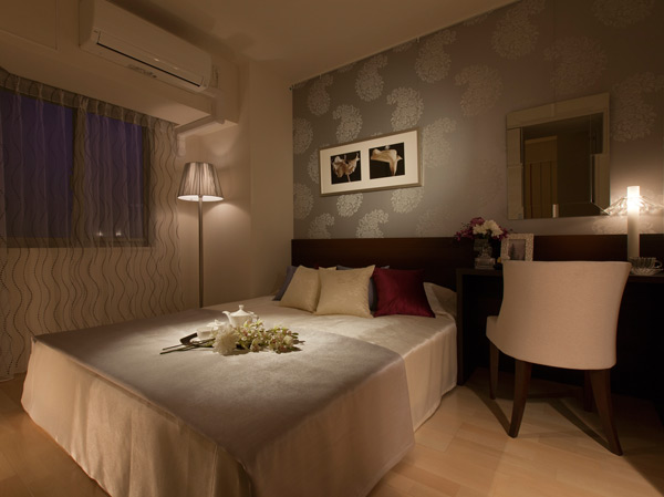 Interior.  [Master bedroom] Among the atmosphere of peace, Also it will be releasing the body mind.
