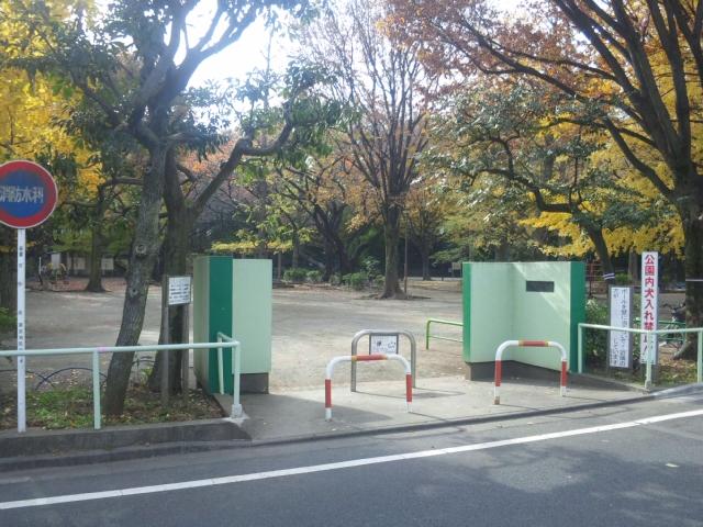 Other. About 600m to a high Inari park