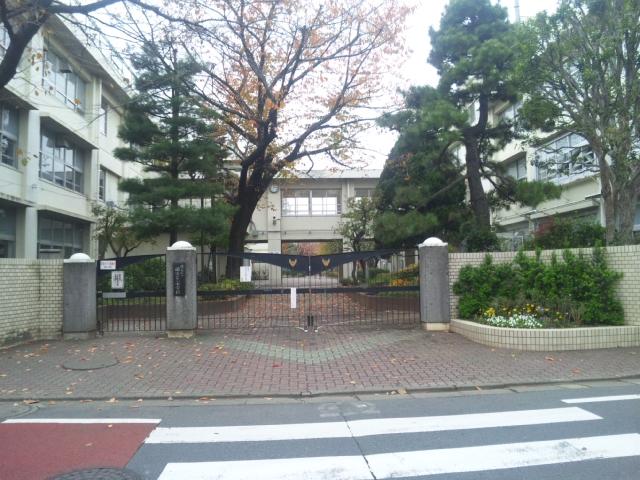 Other. Municipal Kaishin about 1000m to the first junior high school