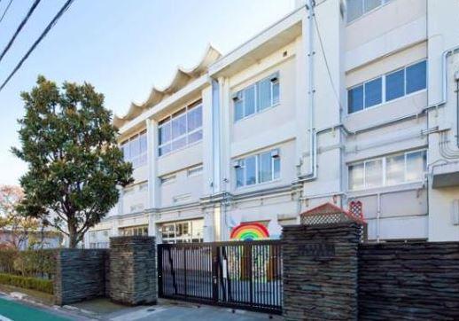 Primary school. 320m to Nerima Shimoshakujii Elementary School