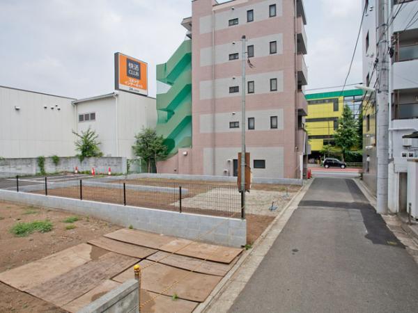 Local photos, including front road. 2013 / 12 / 18 shooting