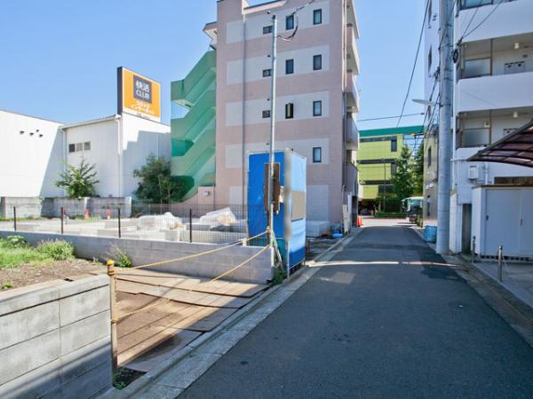 Local photos, including front road. 2013 / 12 / 18 shooting