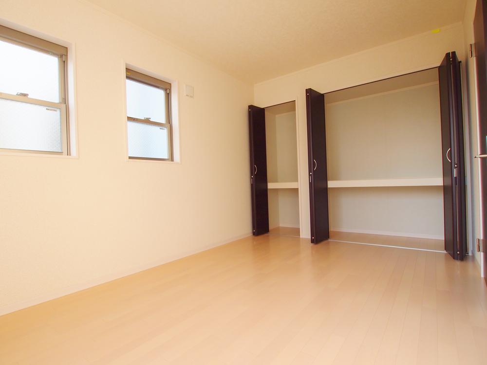 Non-living room. - Per under construction [Same specifications Photos] It will be -