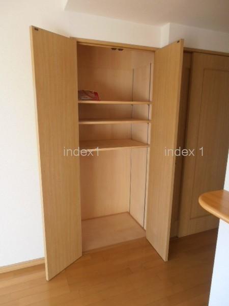 Receipt. There is also housed in the living room