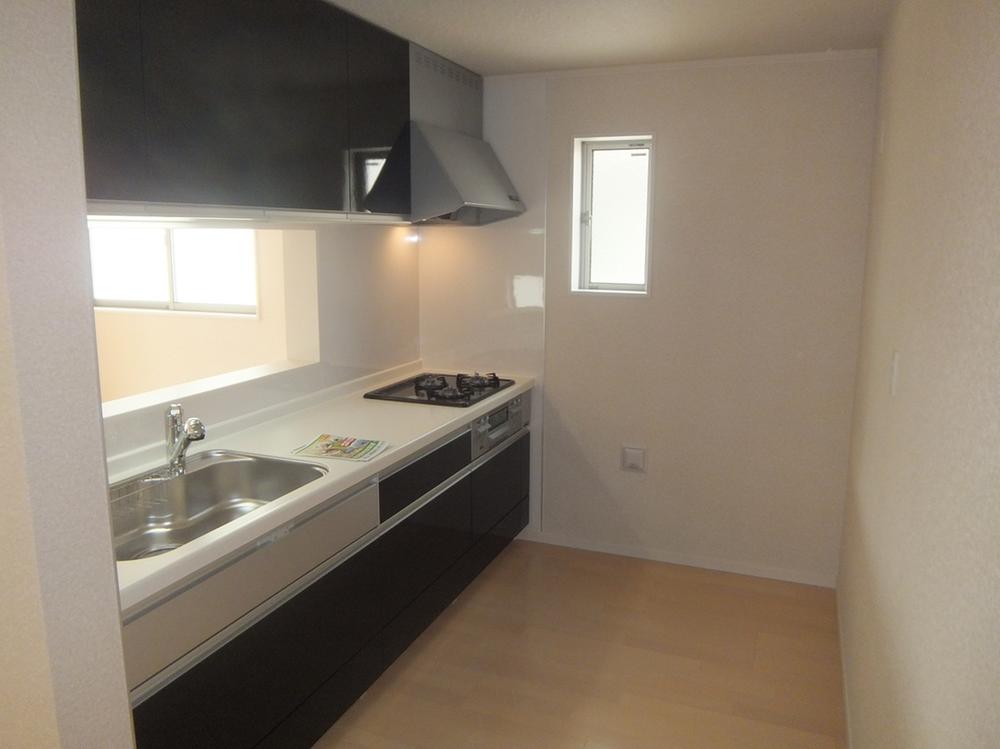 Same specifications photo (kitchen). Example of construction