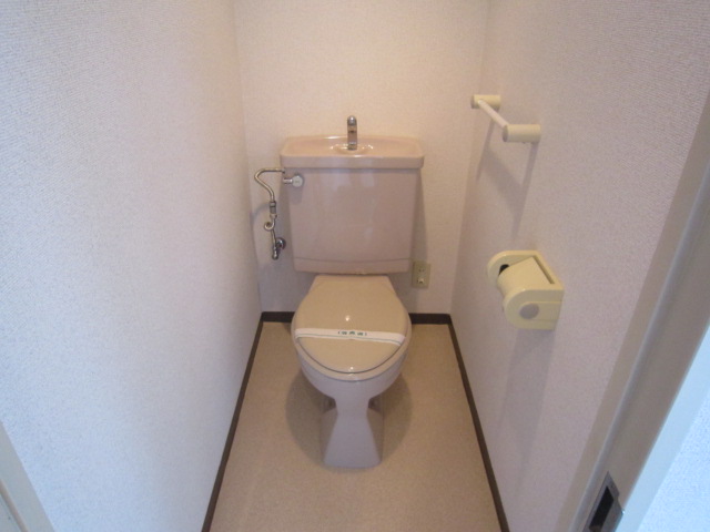 Toilet. ☆ toilet ☆