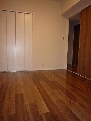 Non-living room. Indoor (11 May 2013) Shooting