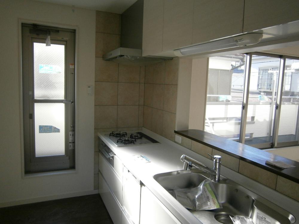 Kitchen. Local (12 May 2013) Shooting