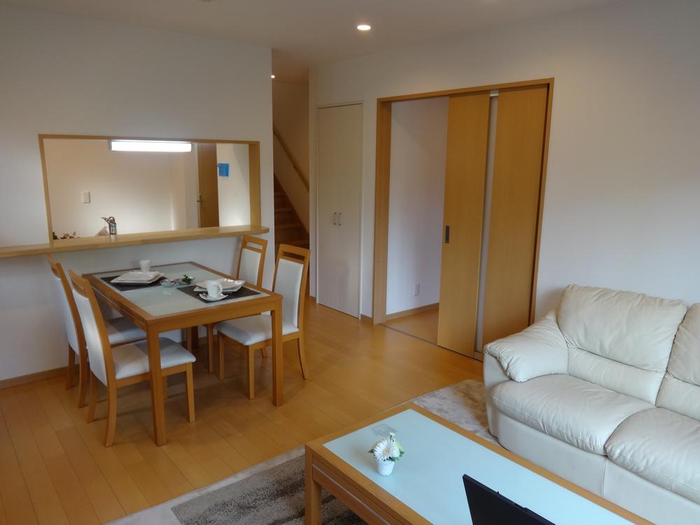 Living. Indoor (10 May 2013) Shooting