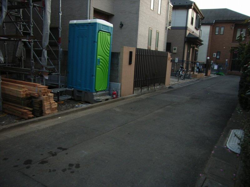 Local photos, including front road. Local (12 May 2013) Shooting