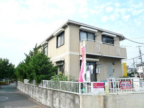 Building appearance. Tagara green road wayside of a quiet residential area