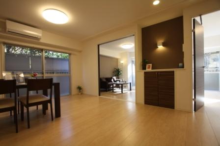 Living. Indoor (12 May 2013) Shooting