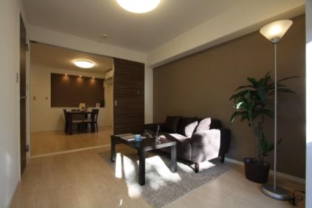 Non-living room. Indoor (12 May 2013) Shooting