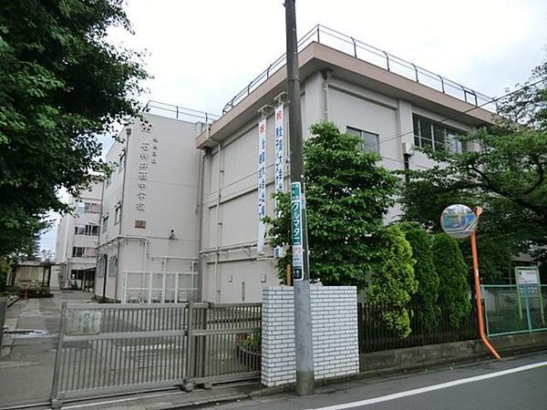 Junior high school. Nerima Shakujii West Junior High School