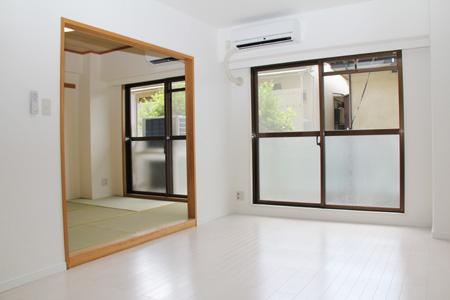 Living. LD about 9.3 Pledge / wall ・ Ceiling cross Chokawa / Flooring Chokawa