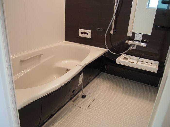 Bathroom. B Building ・ bathroom