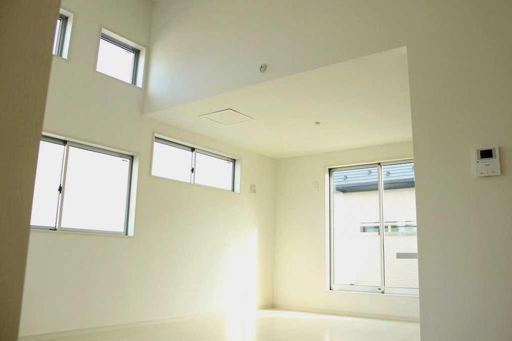 Living. Seller construction cases