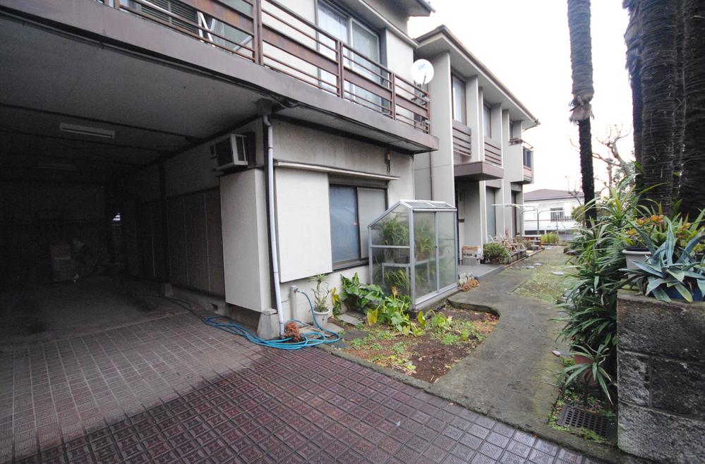 Local land photo. Local (01 May 2012) shooting