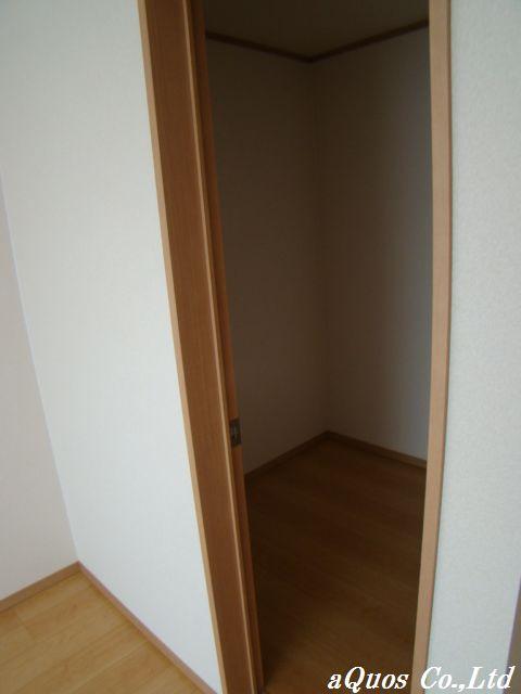 Receipt. Indoor (10 May 2013) Shooting