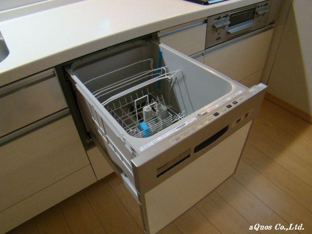 Kitchen. Indoor (12 May 2013) Shooting