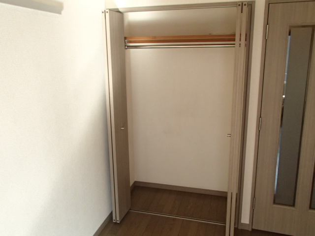 Receipt. Storage space