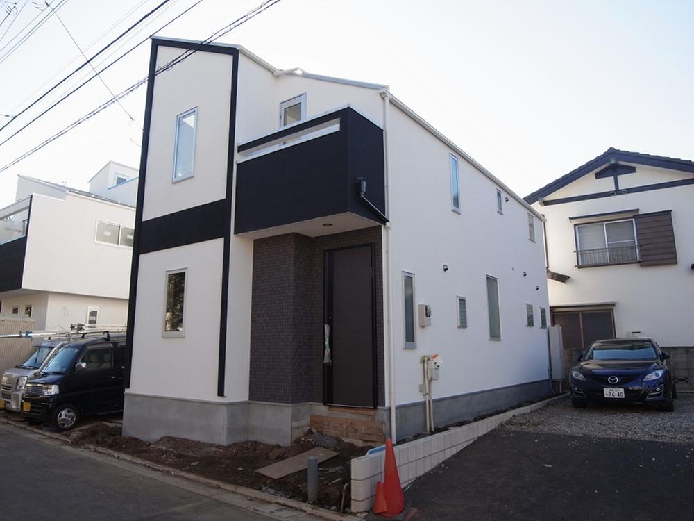 Local appearance photo