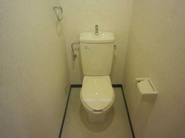Toilet. ☆ toilet ☆