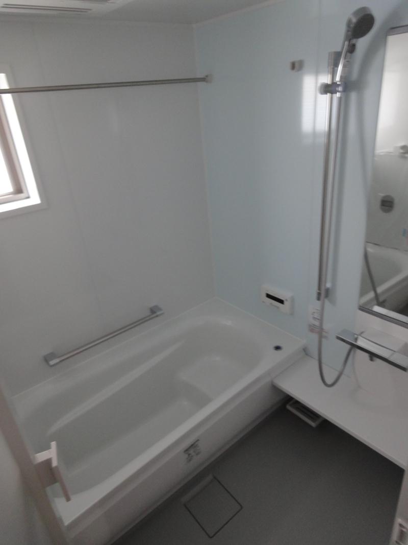 Bathroom. (December 2013) Shooting