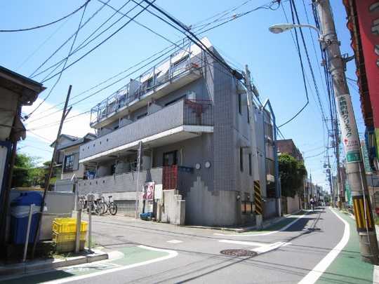 Local appearance photo. Appearance 1