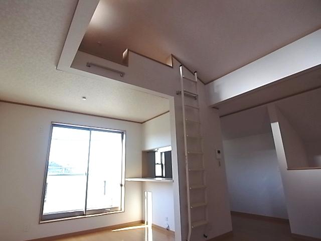 Same specifications photos (living). Living example of construction