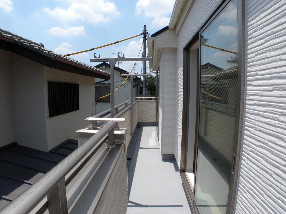 Balcony. Local (July 2013) Shooting