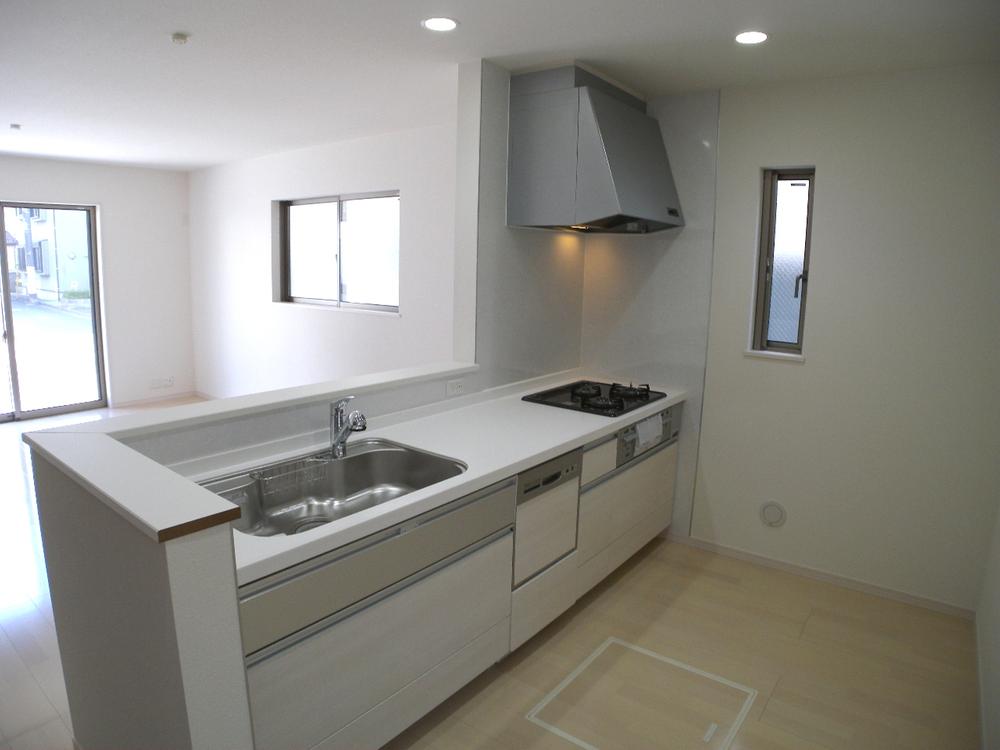 Same specifications photo (kitchen). Example of construction