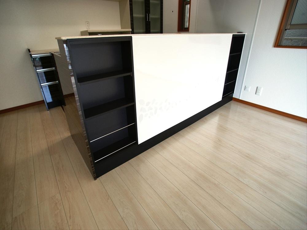 Kitchen. <B Building>