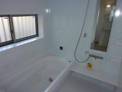 Bathroom. Indoor (12 May 2013) Shooting