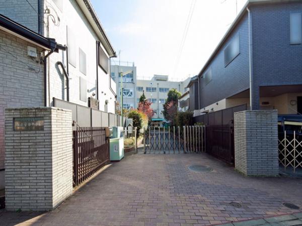 Junior high school. 800m Nerima Oizumigakuen junior high school until junior high school