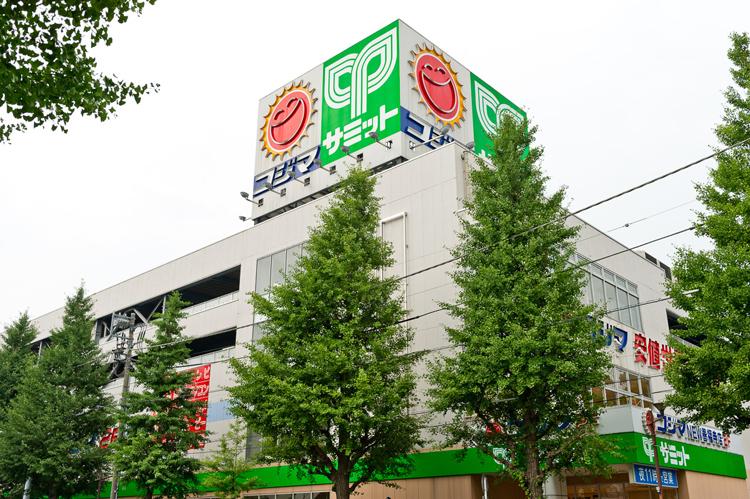 Other. It has all the variety of food in the Summit store Zenpukuji shop, which is open from 9:00 am to midnight. Also, Kojima NEW Zenpukuji shop also convenient has been visiting. Since the car can accommodate 250 cars, I want to go by car a lot when shopping.