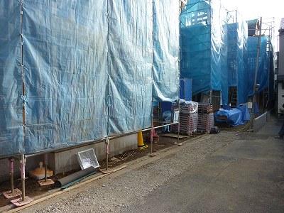 Local photos, including front road. Local (12 May 2013) Shooting