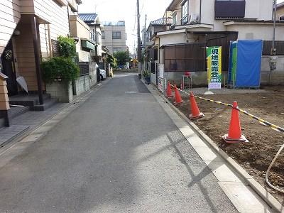 Local photos, including front road. Local (12 May 2013) Shooting