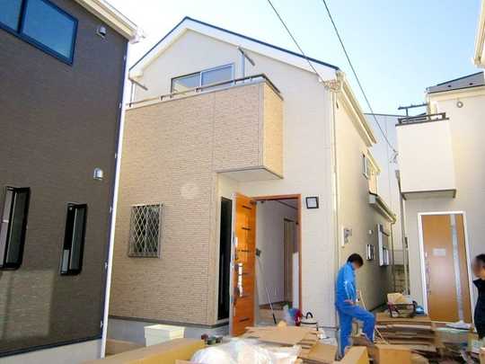 Local appearance photo