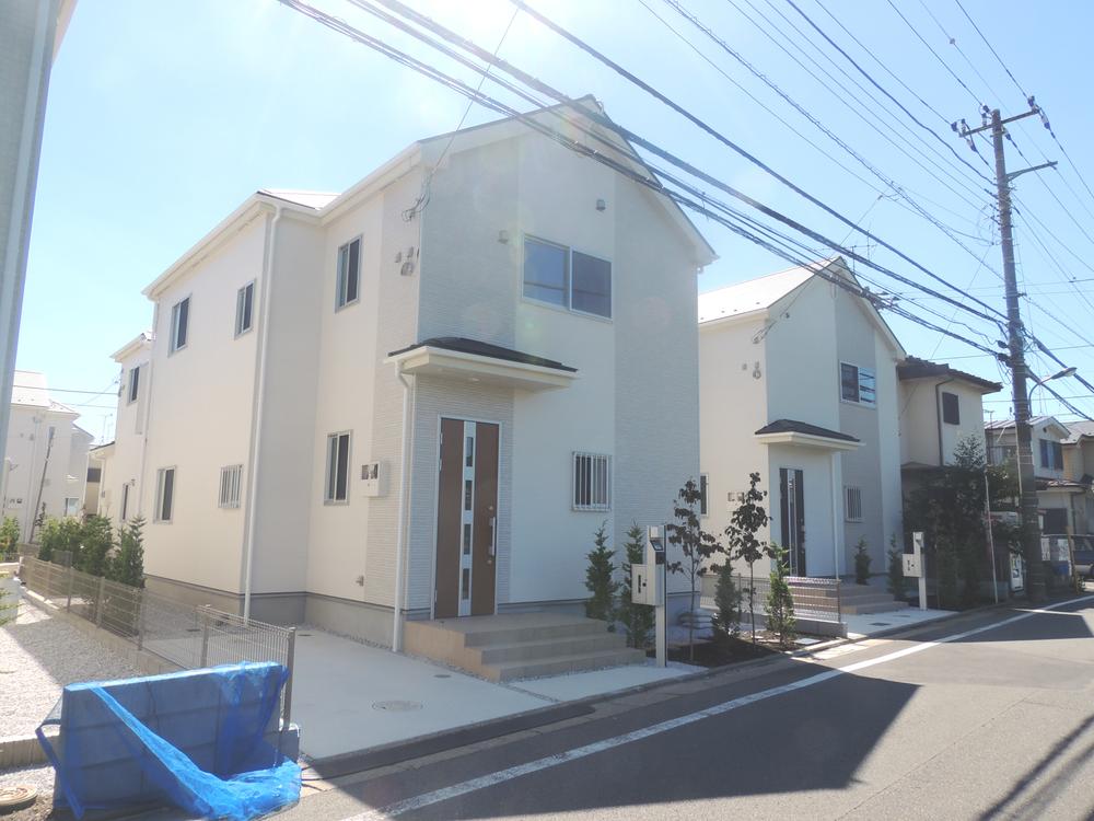 Local appearance photo. local