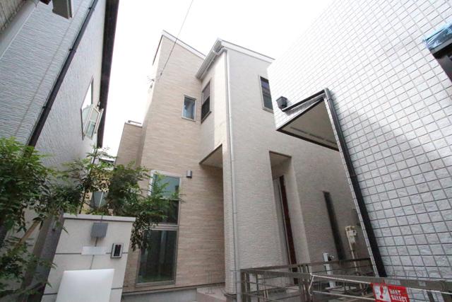 Local appearance photo. Local (10 May 2013) Shooting 6 Building