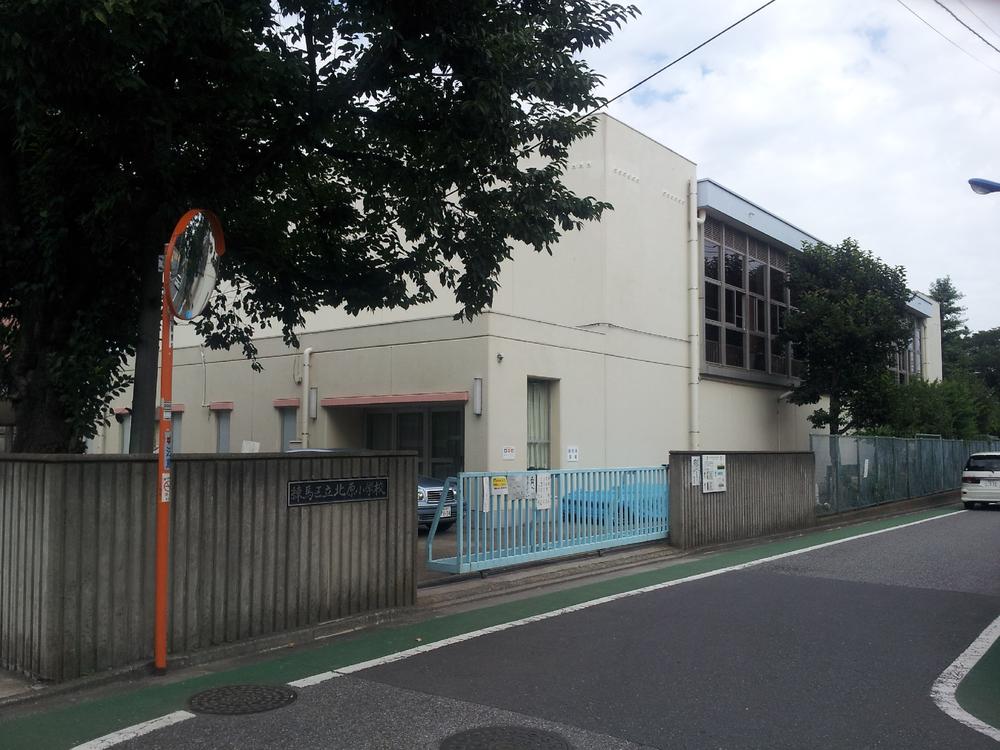 Primary school. Kitahara to elementary school 500m