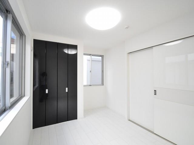 Non-living room. Nerima Takamatsu 1-chome 1 Building Western style room