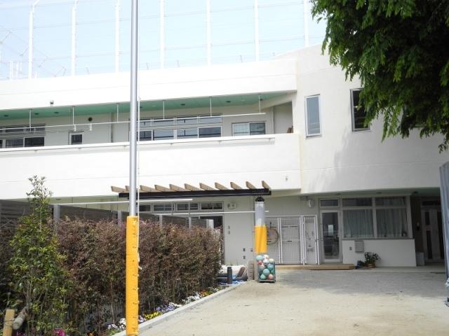 kindergarten ・ Nursery. Kami Shakujii 450m until the second nursery