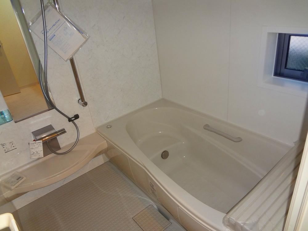Same specifications photo (bathroom). Bathroom construction cases