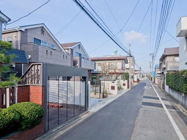 Local photos, including front road