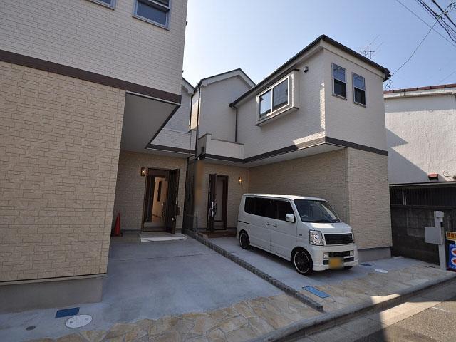 Local appearance photo. A Building Finished already