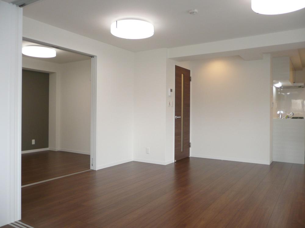 Other introspection. Living from Western-style (north)